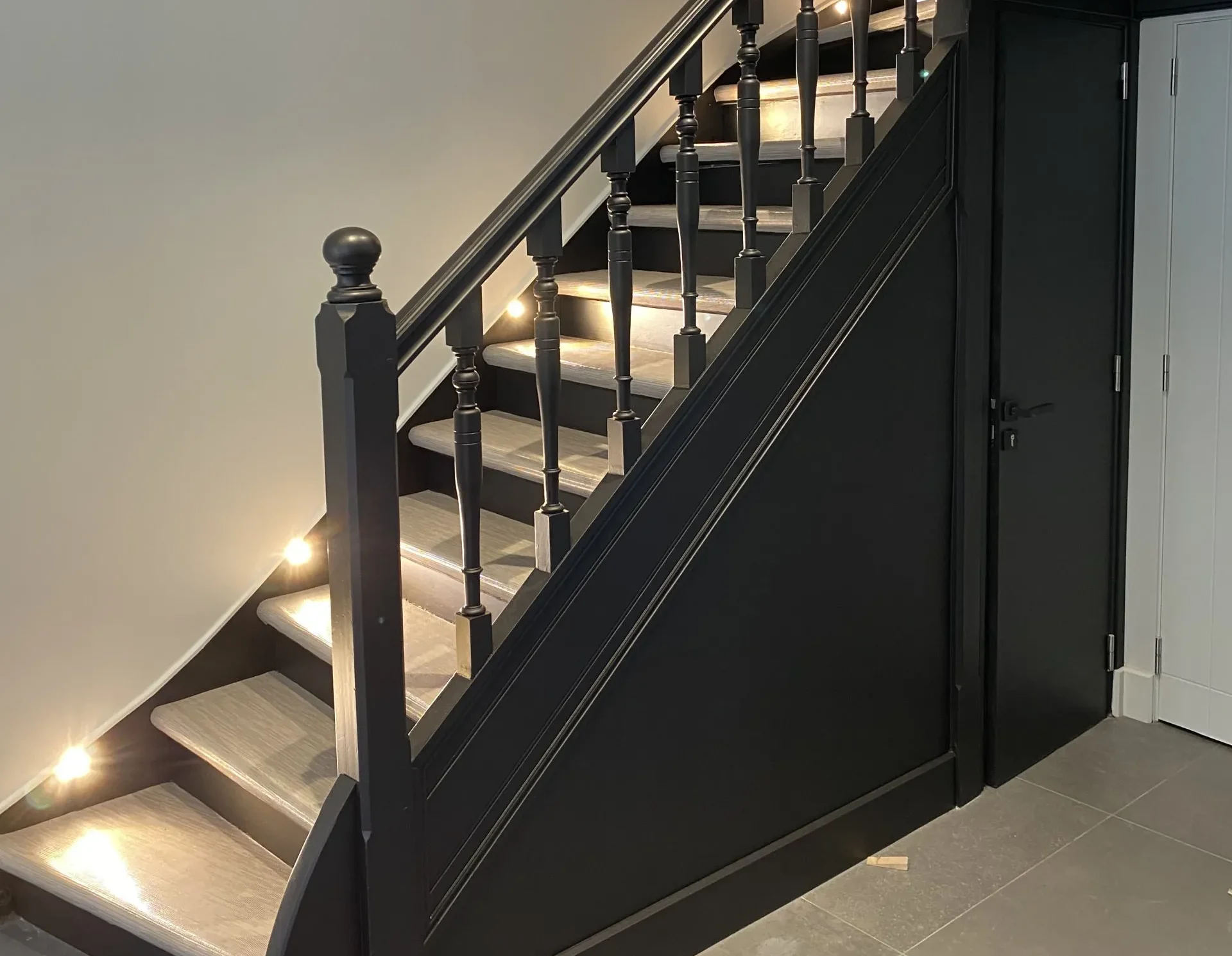 escalier-luminaire-first-architecture